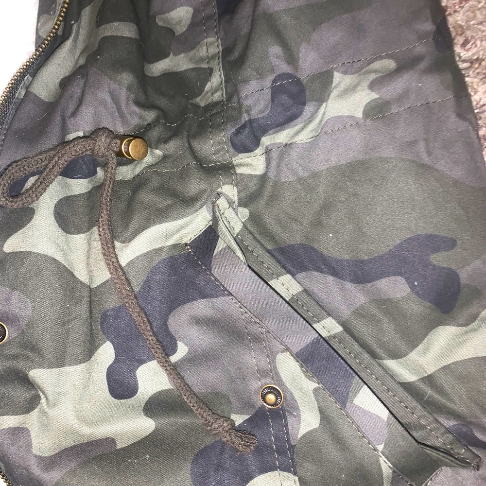 Super Cute Winter Jacket! Never Worn! - image 2